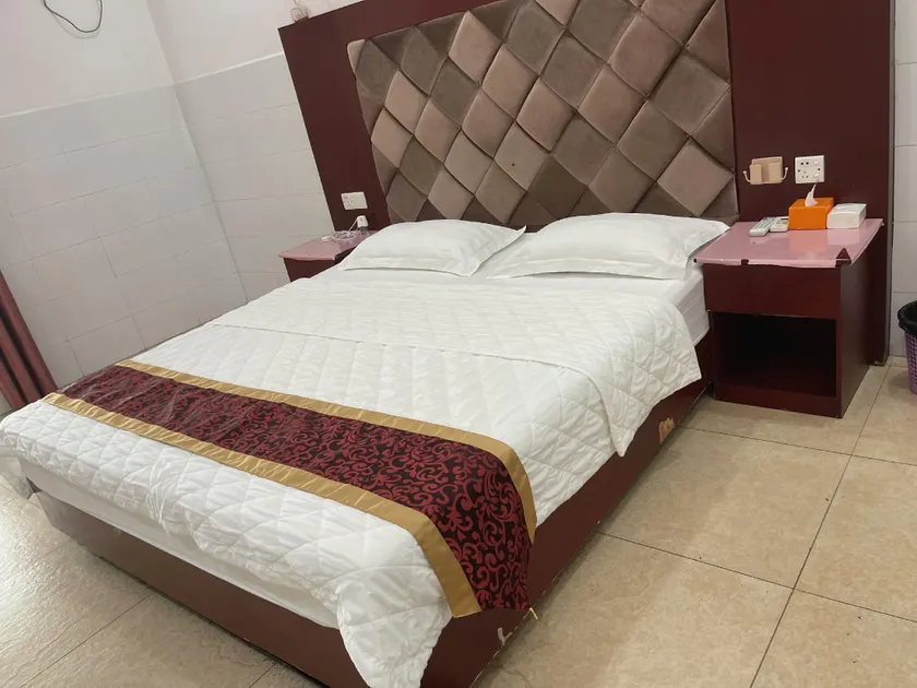 Jinfu Accommodation (Huachang Road West Third Road Branch) - Image 1