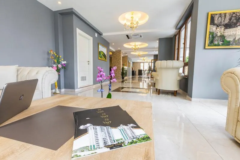 Misal House Hotel - Image 1