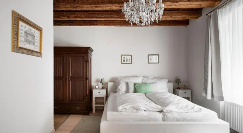 Florand Rooms&Wine - Image 1