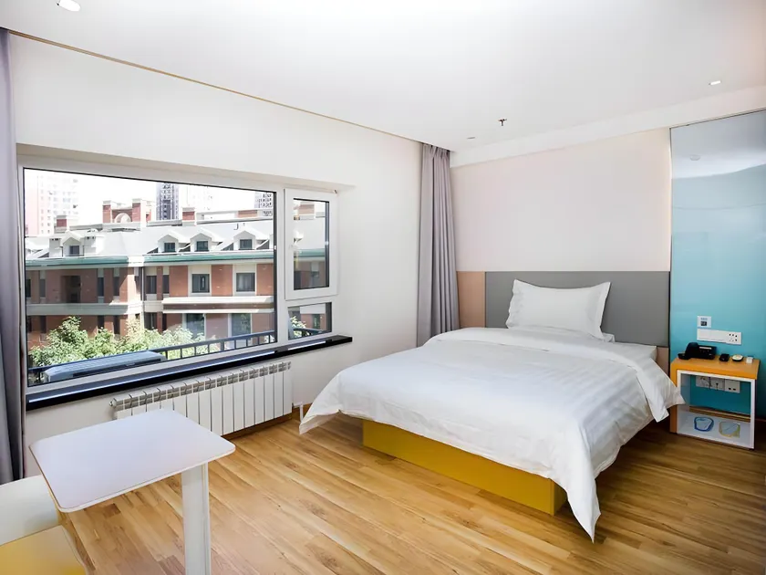 7 Days Inn Harbin West Railway Station - Image 1