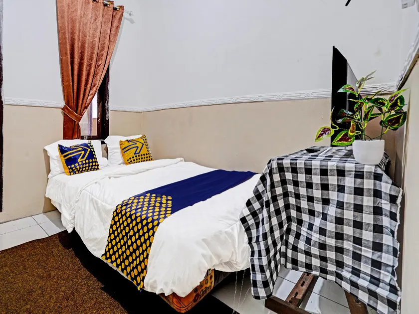 SPOT ON 91425 Mekargalih Homestay Syariah - Image 1