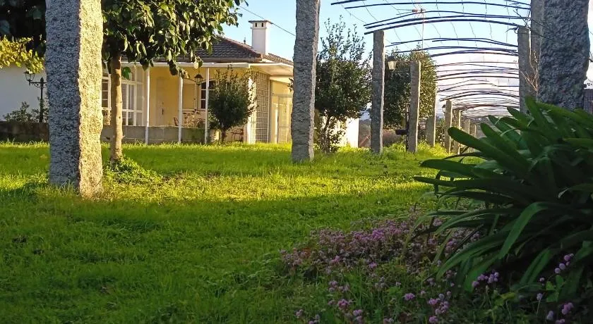 A casa de Abelleira Ponteareas - Image 1