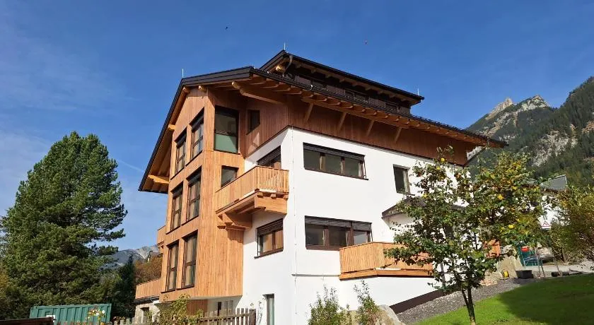 Landhaus Rofan - Image 1