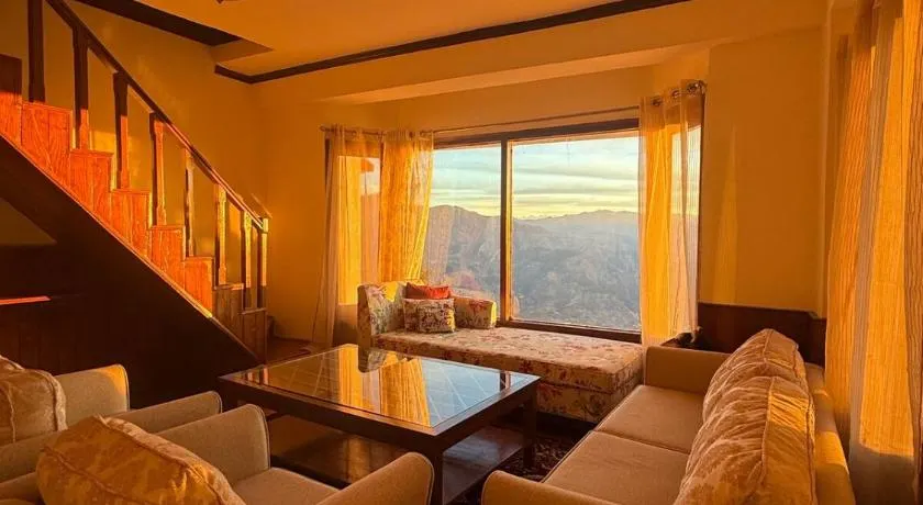 Shimla TerraHaus- Penthouse with stunning valley view - Image 1