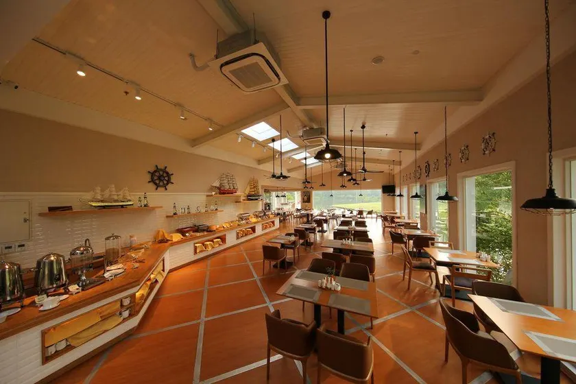 Oriental Land Resort (Hotel) - Image 1