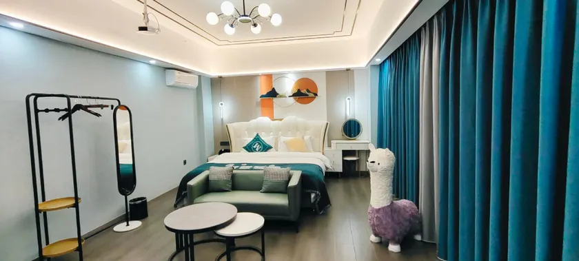 Xinsheng Hotel - Image 1
