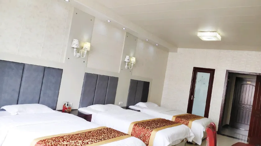Digital Hotel - Image 1