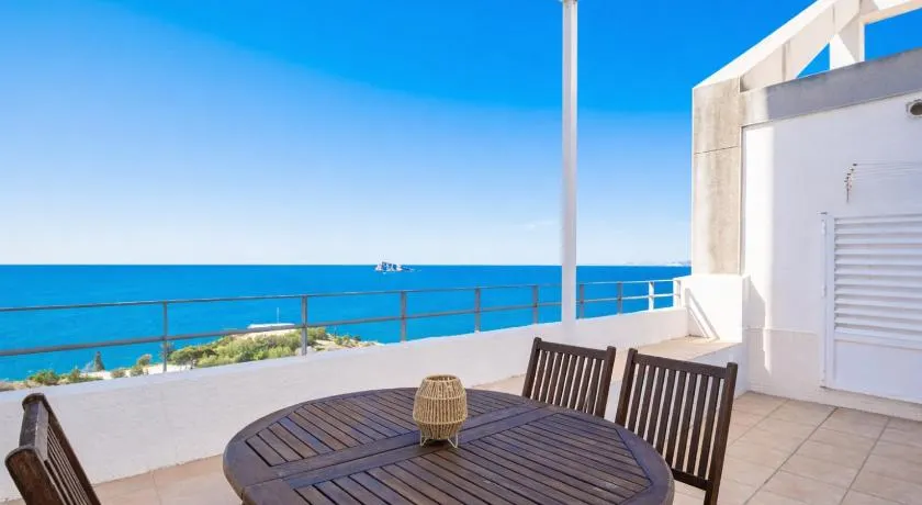 Villa Marina Duplex Apartment Sea Views - Image 1