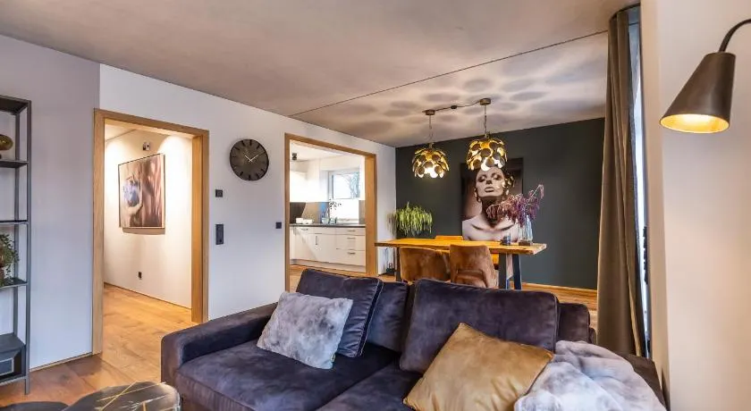 Ferienhaus 'Anne Haus' mit Privatterrasse, WLAN und Klimaanlage - Image 1