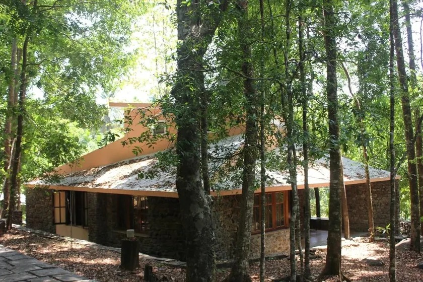 Idyllic Bungalow in Mala Village - Image 1
