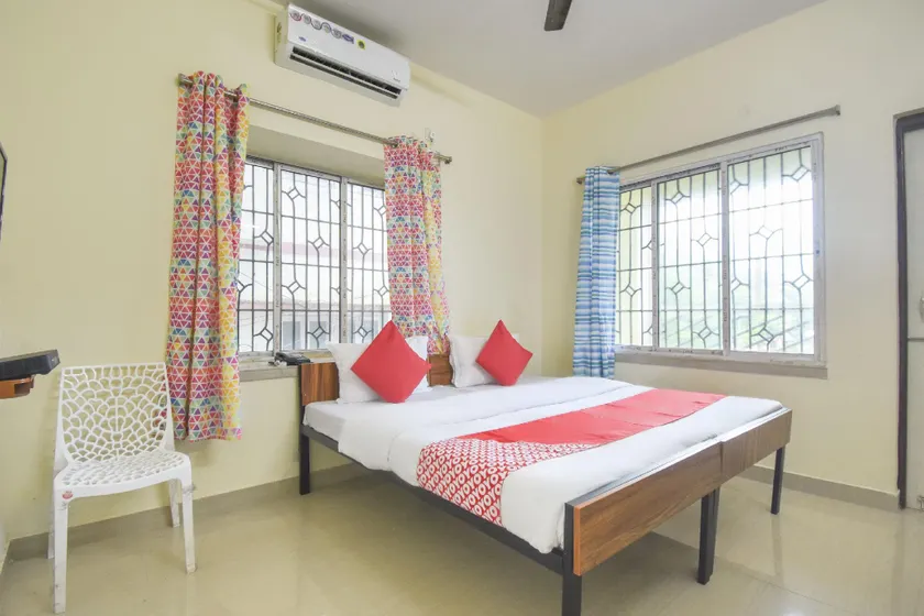 OYO 75220 Comfort Rooms - Image 1