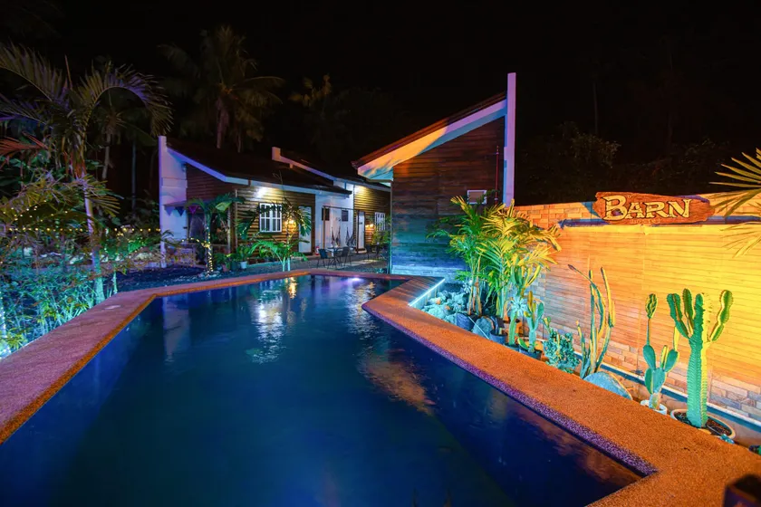 D'Barn Hostel - Image 1