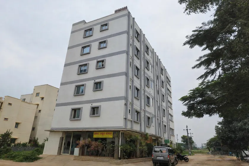 Visaara Luxury Homes - Image 1