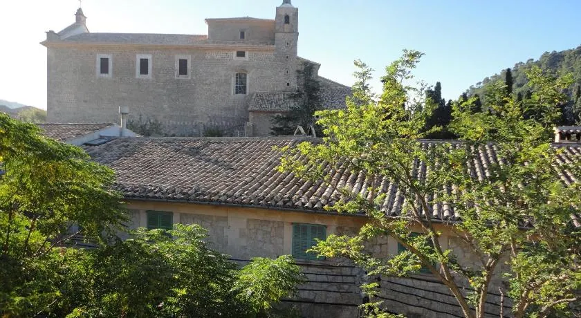 Allotjaments Serra de Tramuntana - Image 1