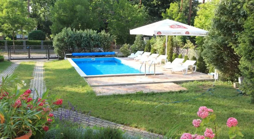 Andras Apartman - Image 1