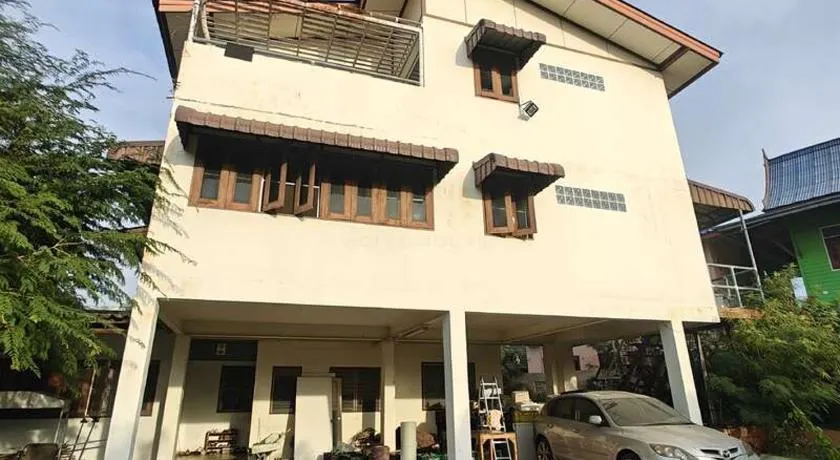 Kitti Homestay - Image 1