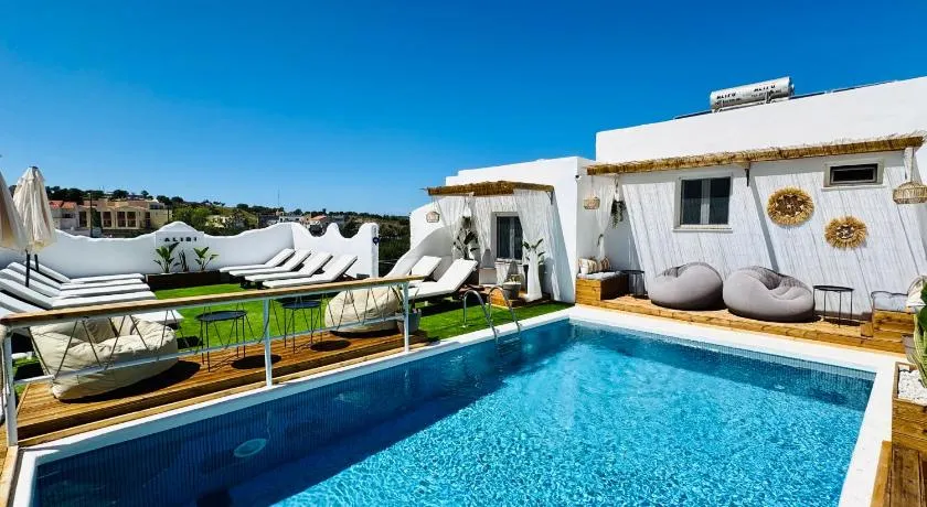 Papadakis Villas Apartments - Hersonisoss - Image 1