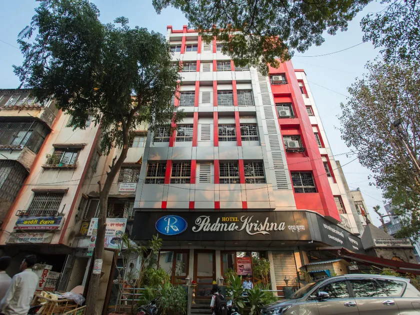 OYO Hotel Padma Krishna Near Lal Mahal - Image 1
