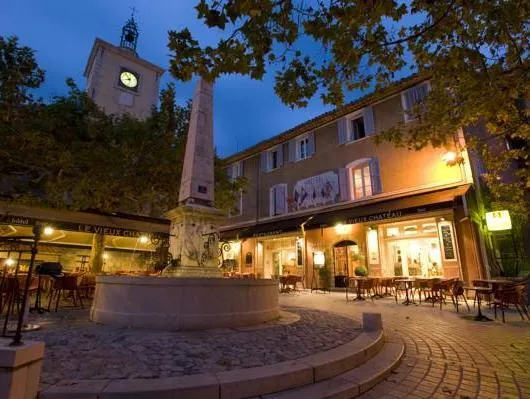 Le Vieux Château - Image 1