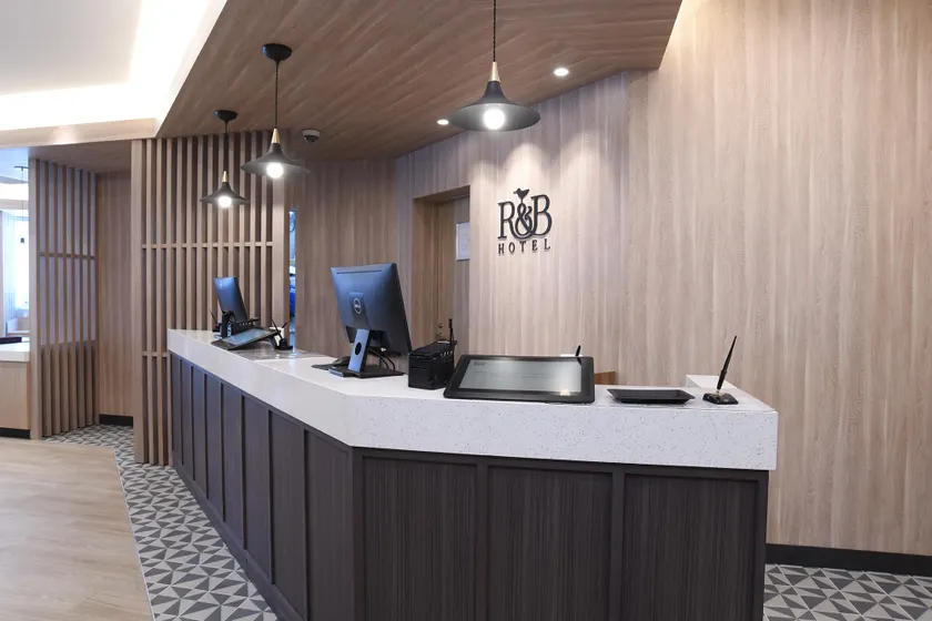 Washington R&B Hotel Otsuka Eki Kitaguchi - Image 1