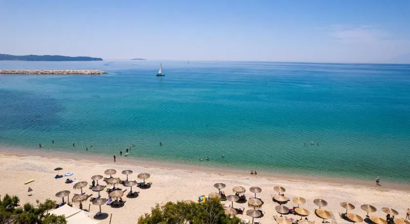 Castaway Suites - Studios Christos - Image 1