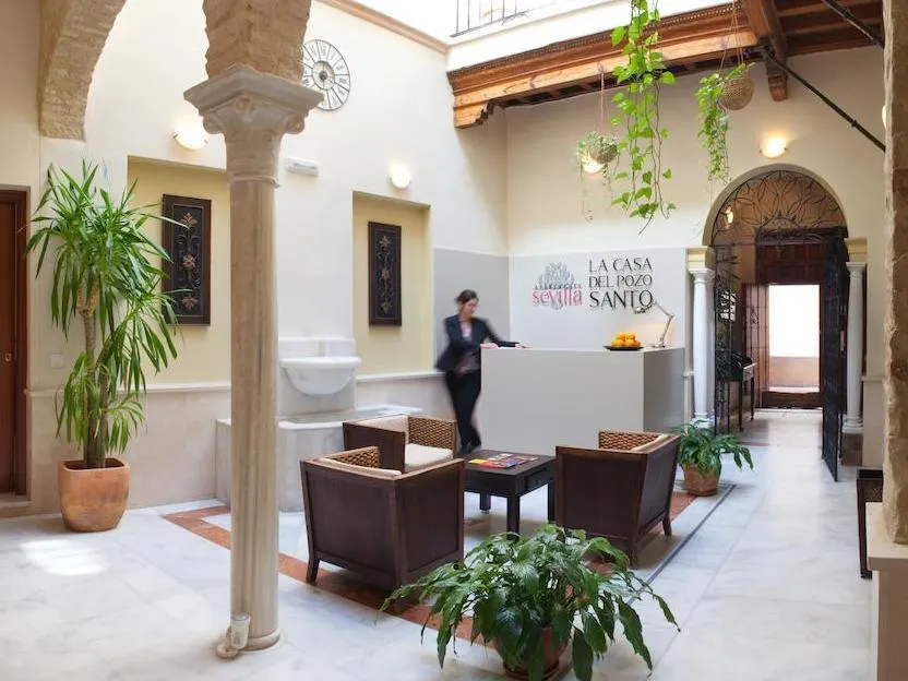 La Casa del Pozo Santo Apartments - Image 1