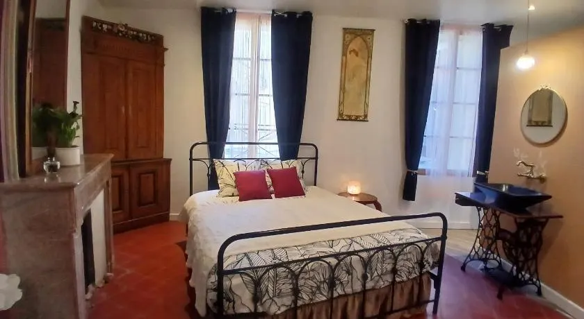 La vieille dame - Image 1