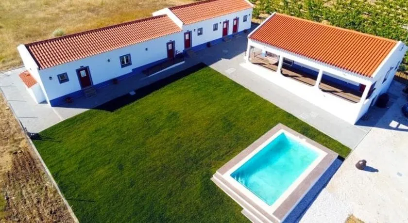 Quinta do Grande Lago - Image 1