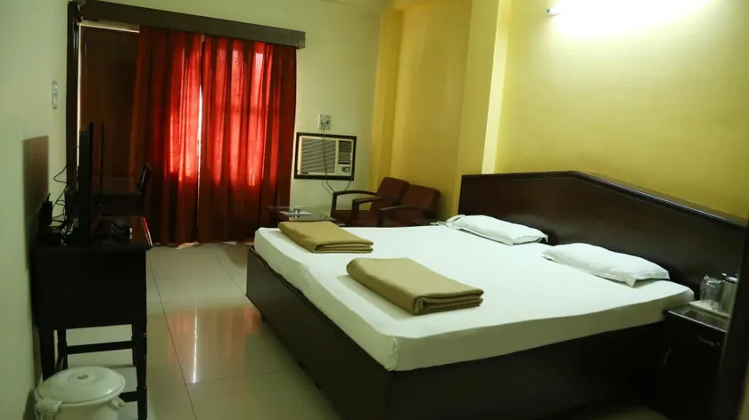 Avadh Hotel & Banquets - Image 1
