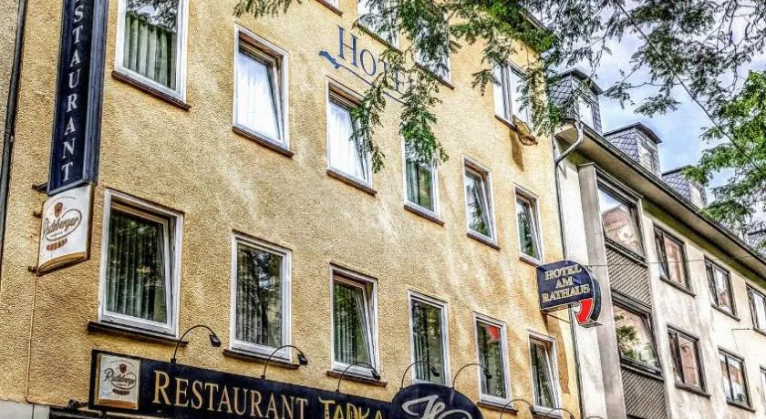 Hotel am Rathaus - Image 1