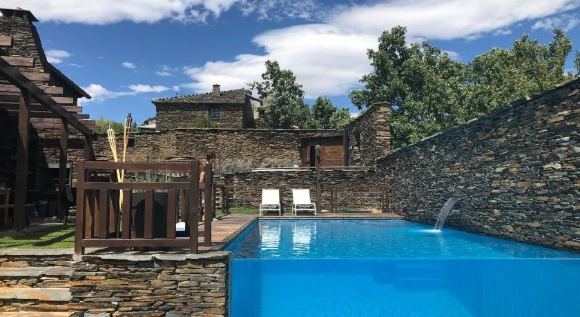 Casa del Ocejón - Image 1