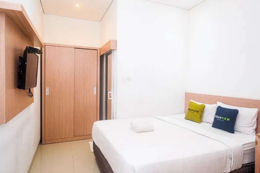 Urbanview Hotel Syariah Hapsari YIA - Image 1