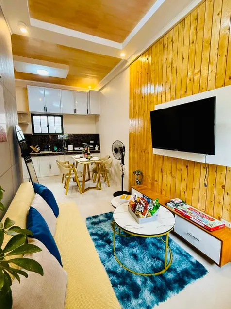 FYLL Homes - Francheska Suite Stylish 1-Bed Apartment with FREE parking in Cavinti Near Hulugan Falls - Image 1