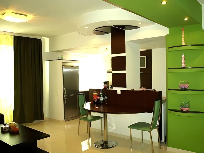 Rosuites Apartment Accommodation - Image 1