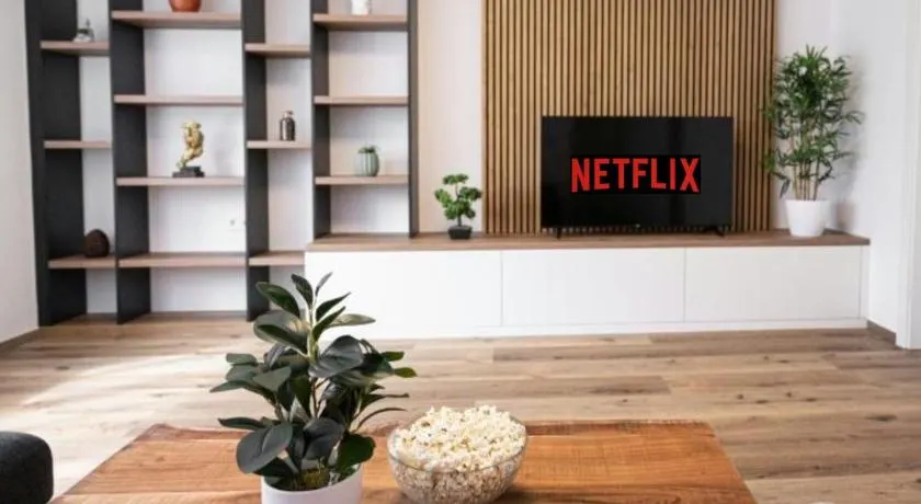 Luxury Sedda Bed, Nespresso, Netflix - Image 1