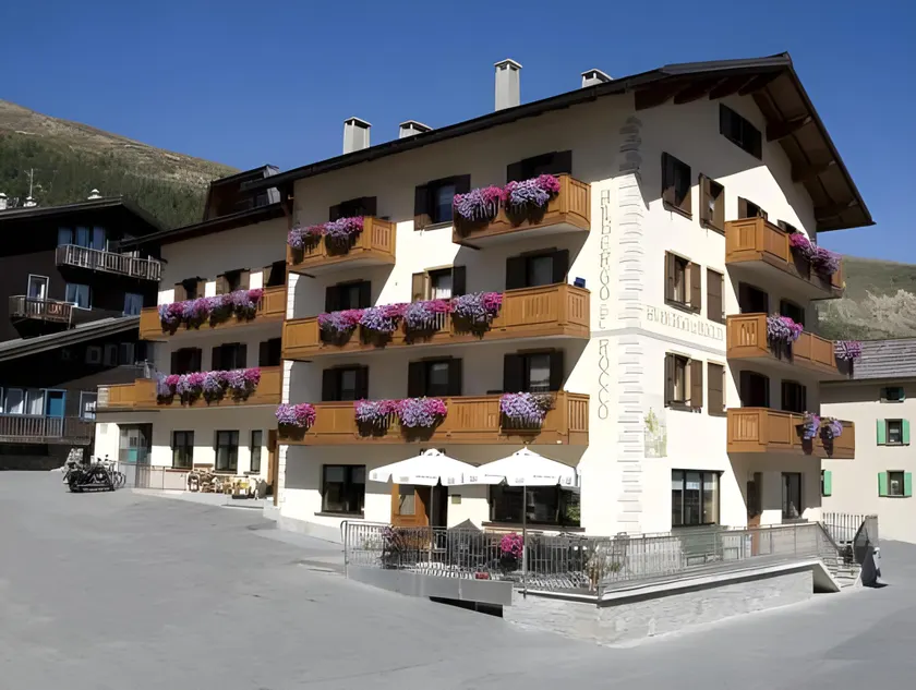 Hotel San Rocco - Image 1
