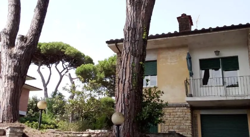 Casa Felci - Spacious Apartment Near The Beach in Tirrenia - Image 1