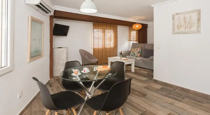 Apartamentos Al Andalusí - Image 1
