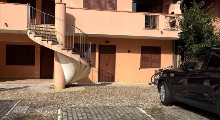 Casa a Portorosa per famiglie con terrazza al mare - Image 1