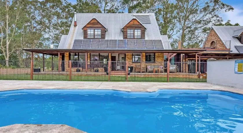 Standen Manor, Hunter Valley Country Estate & Stables - Image 1