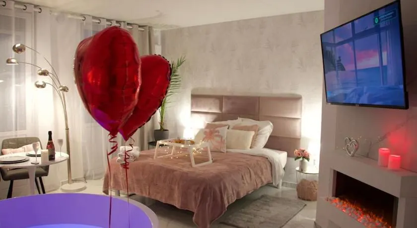 SPA Romantique ... Esprit LOVE - Image 1
