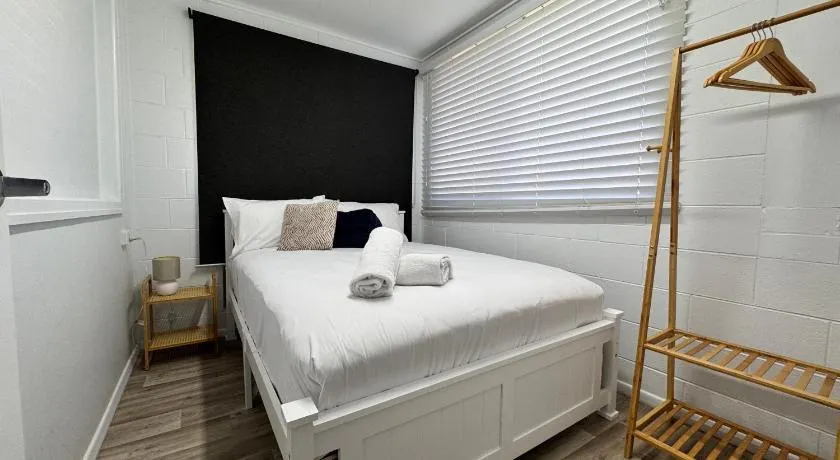 Spacious 4-Bedroom Home in Belgian Gardens - Image 1