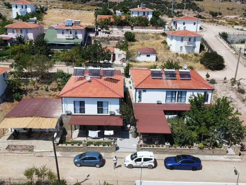 Imbrossa Hotel - Image 1