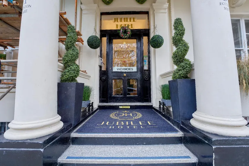 Jubilee Hotel - Image 1