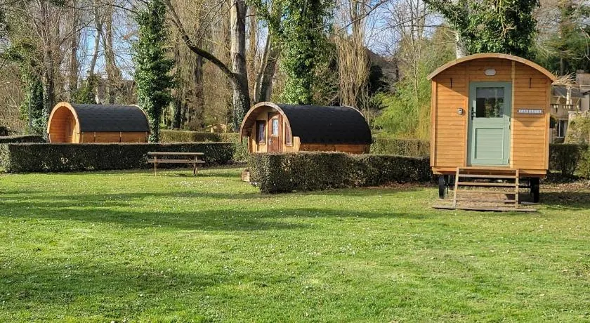 Cozy Wooden Chalet in Abilly, France - Nature Lovers Paradise - Image 1