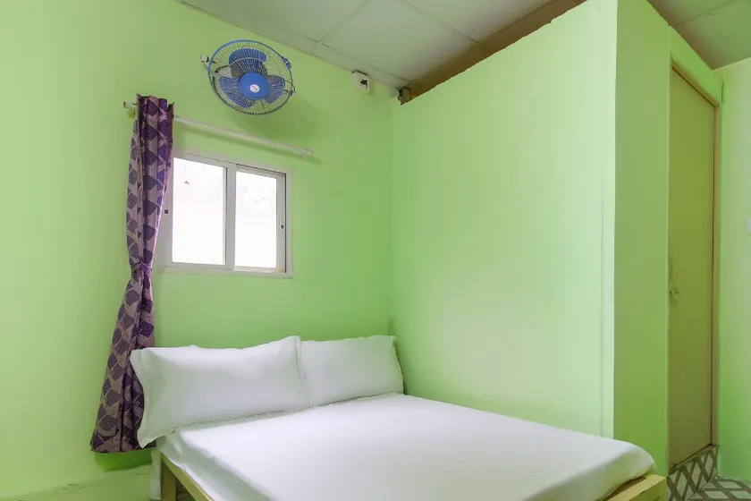 SPOT ON 45158 Hotel Greenpark - Image 1