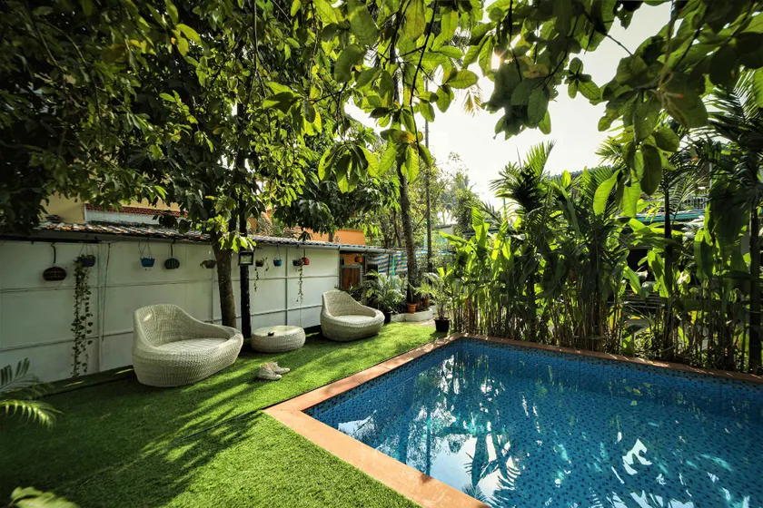 Green Lagoon Bungalow With Private Pool - Image 1