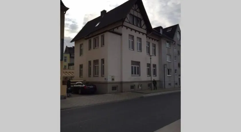 Apartmenthaus Am Bahnhof - Image 1