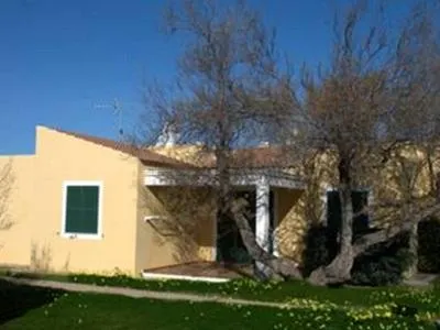 RISSAGA: Maison avec grande piscine dans une urbanisation privée - Image 1