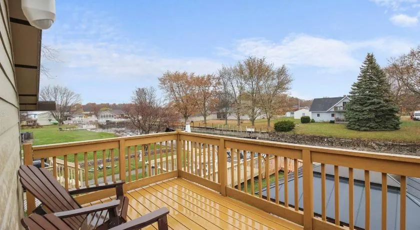 Port Clinton Home with Private Dock and Gazebo - Image 1